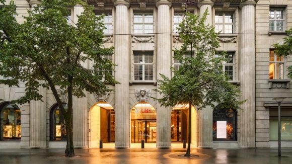 UBS headquarter Bahnhofstrasse 45, Zurich