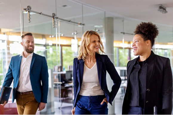 UBS Workplace Voice-three co-workers talking