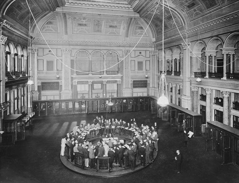 Handel unter dem Spiegelgewölbe