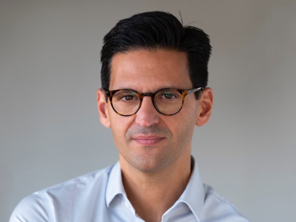 Portrait image of Alexander Litovsky